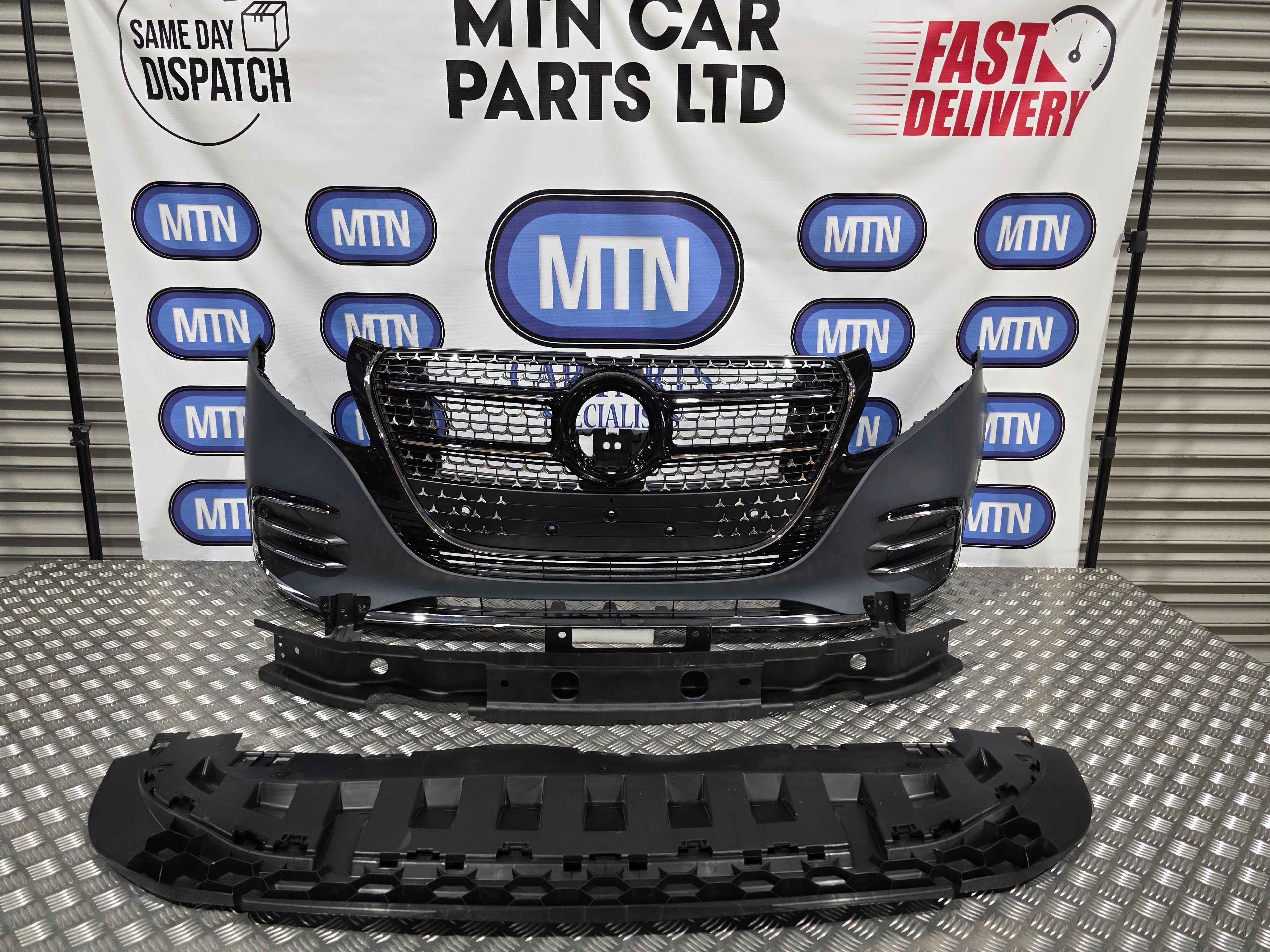 FRONT BUMPER FOR MERCEDES VITO V CLASS W447 15-26 AMG LINE V300D LIGHTS KIT
