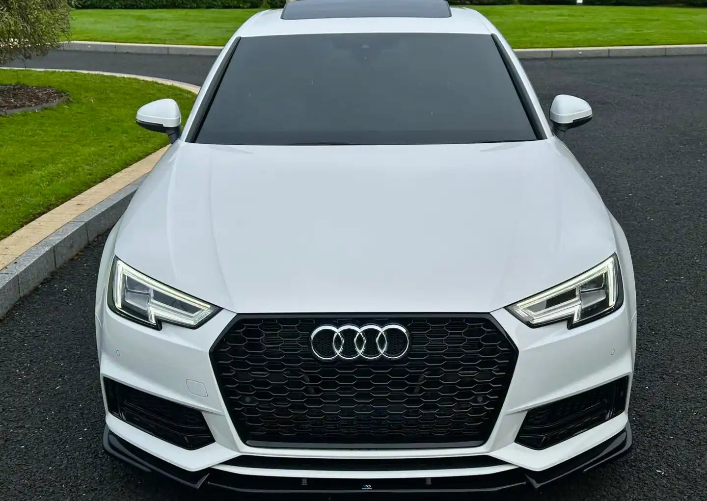 Honeycomb Grill for Audi A4 / S4 B9 2016-2019 Prefacelift Grille Gloss Black OEM STYLE