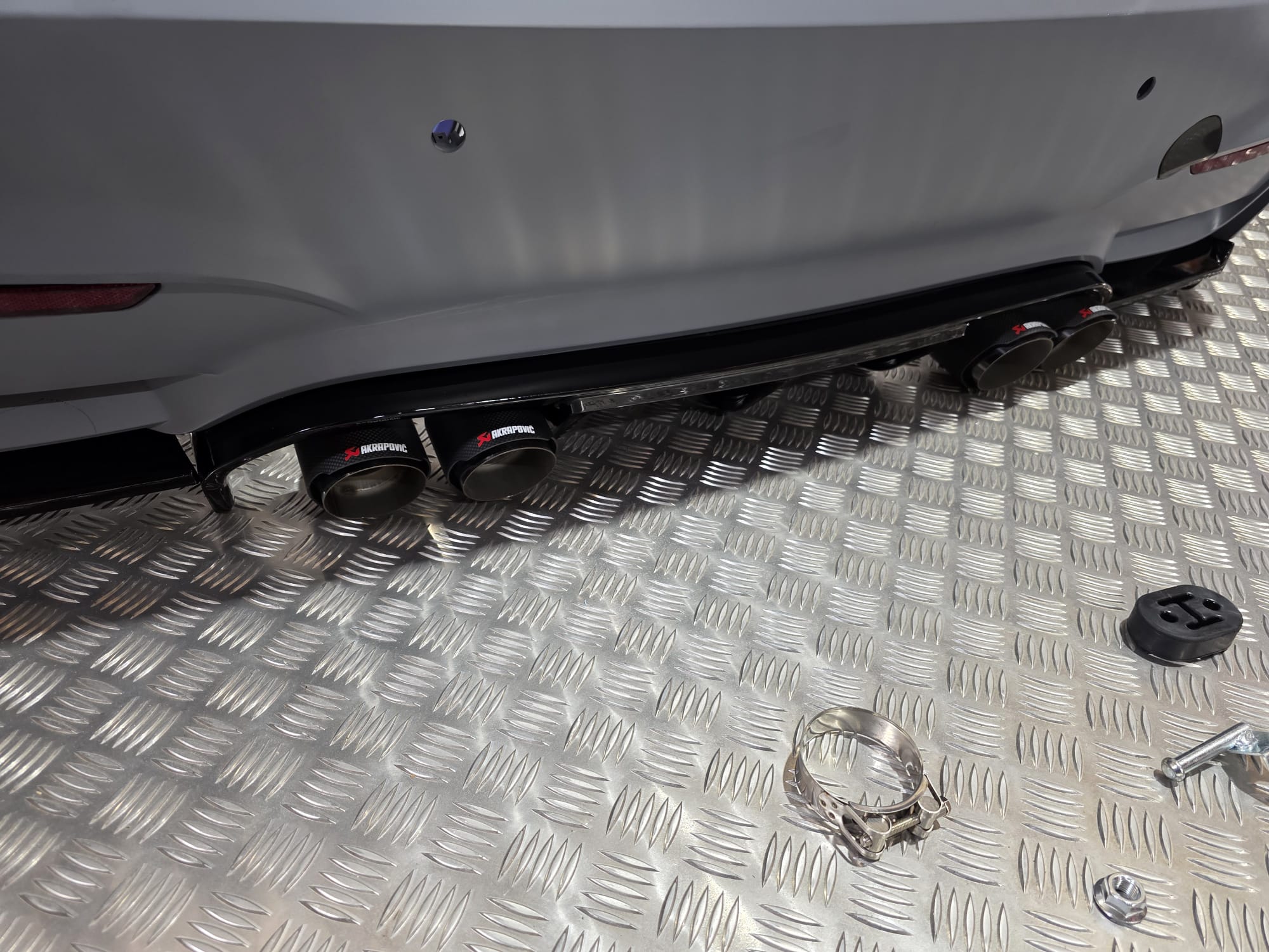 BMW F30 3 series Rear M3 Bumper Plus Rear Carbon Exhaust