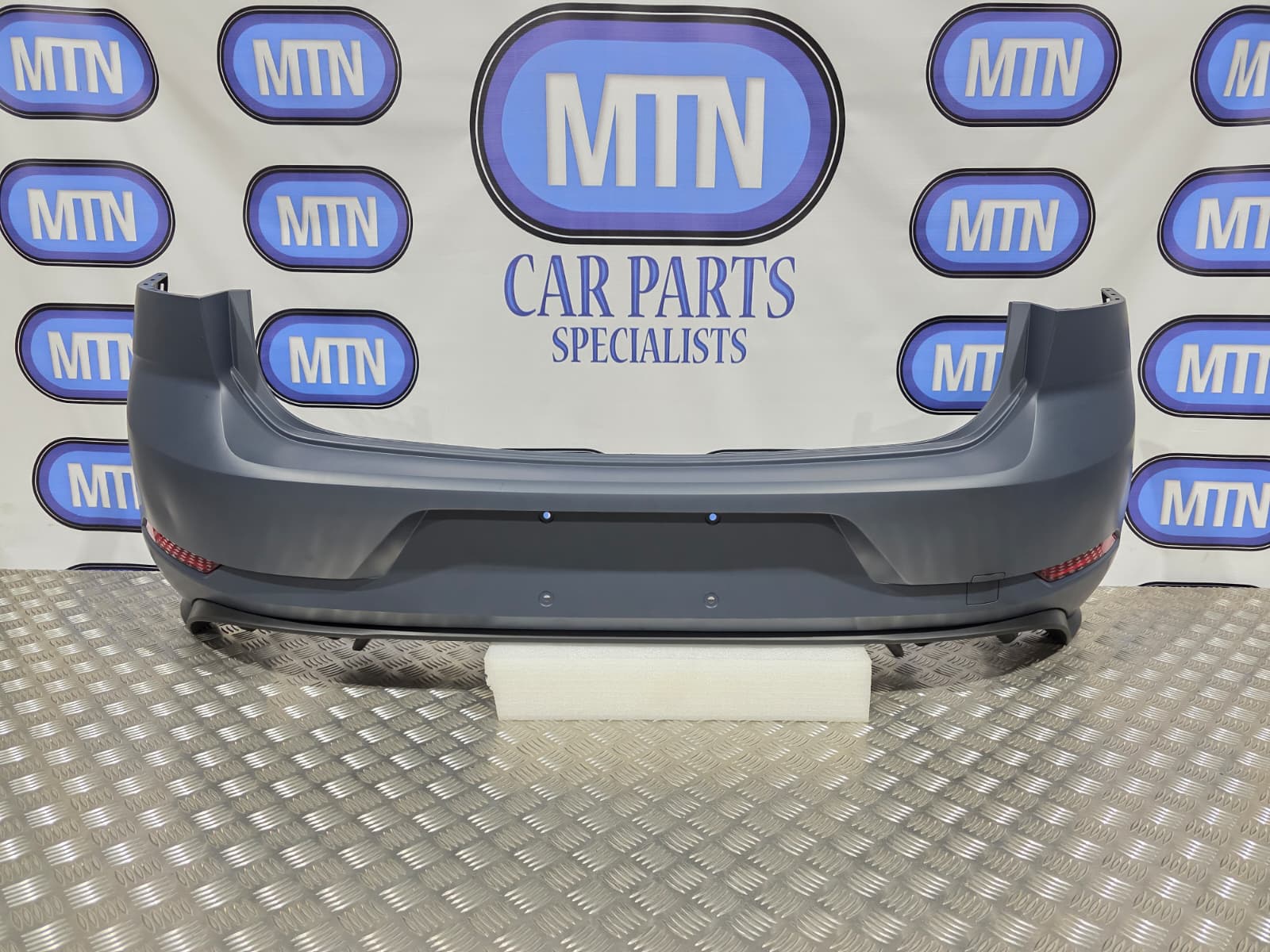 COMPLETE CONVERSION KIT FOR VW Golf MK 7 TO MK7.5 GTI FRONT AND REAR BUMPERS, GRILLE, FOGLIGHTS