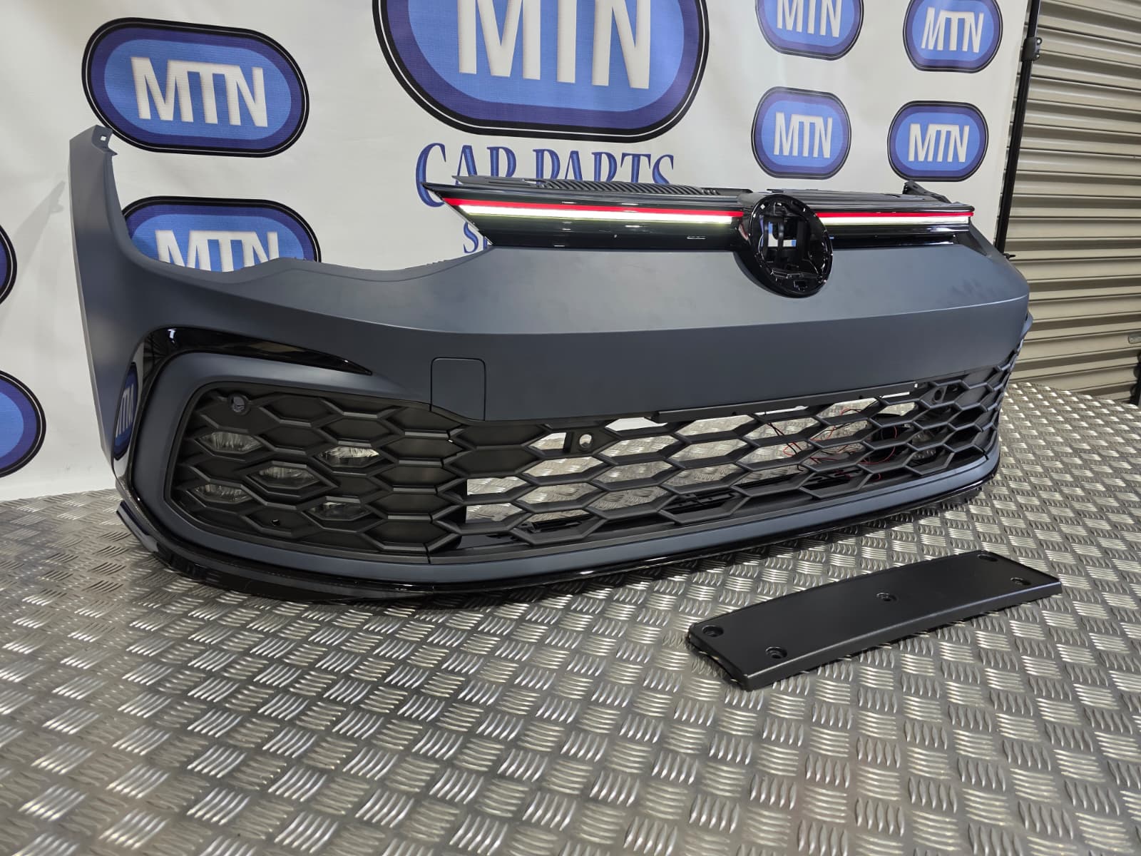 COMPLETE FRONT BUMPER FOR VW GOLF MK8 GTI 2020+ FRONT BUMPER, GRILLE, FOGS