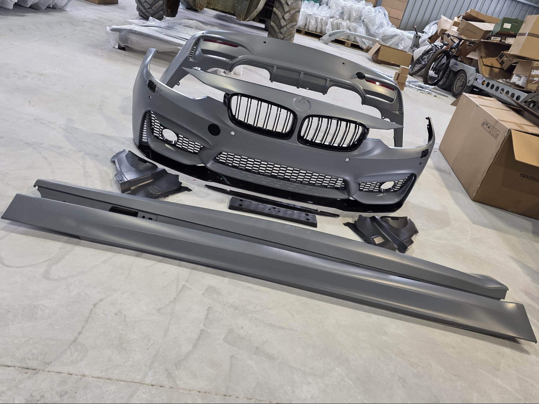 Full Kit M3 Style For BMW 3 Series 11-19 F30 F31 M3 Front & Rear Bumper Side Skirts Kidney Grills Secondary image