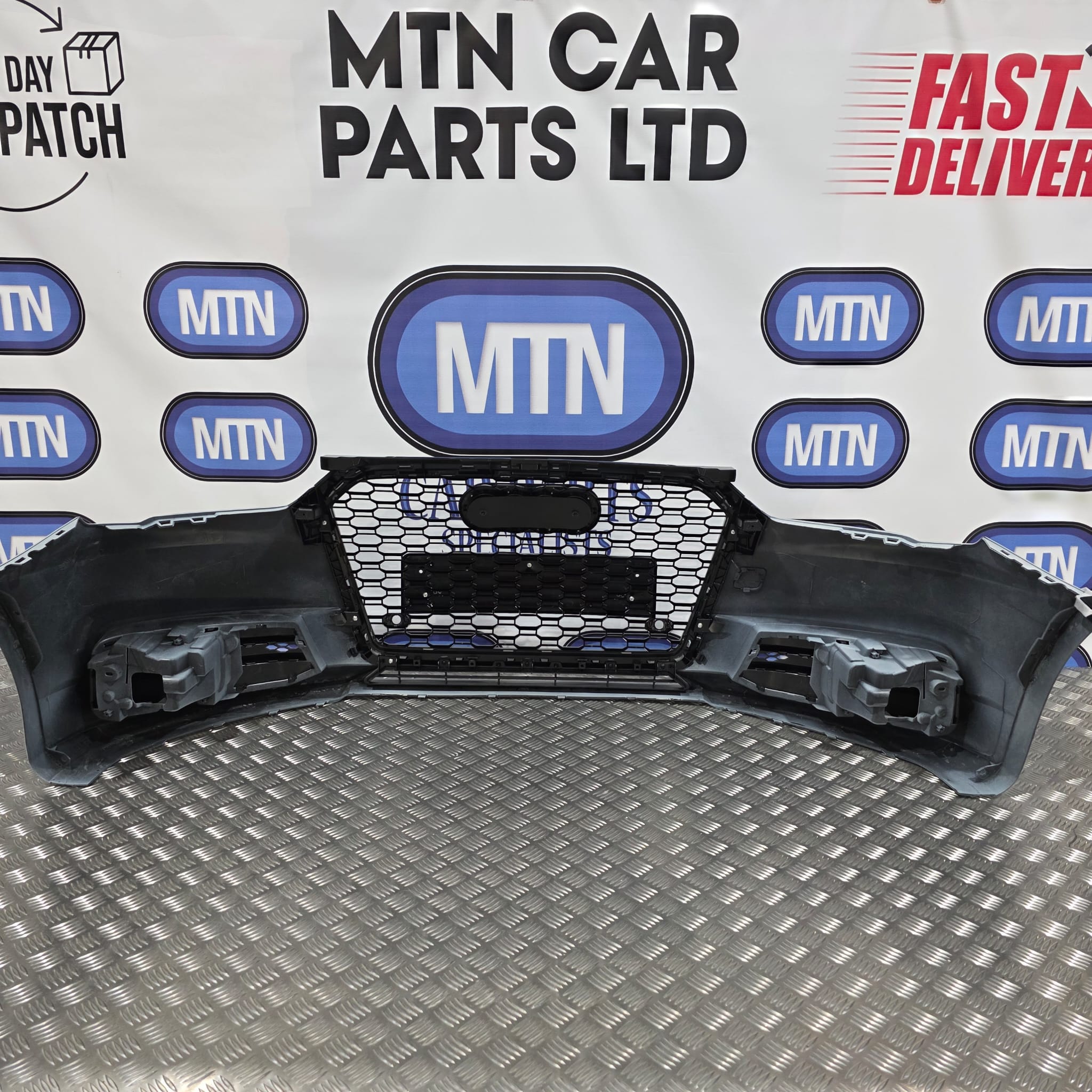 New Complete Front Bumper for A1 / S1 2014-2018 Facelift with Honeycomb Grill