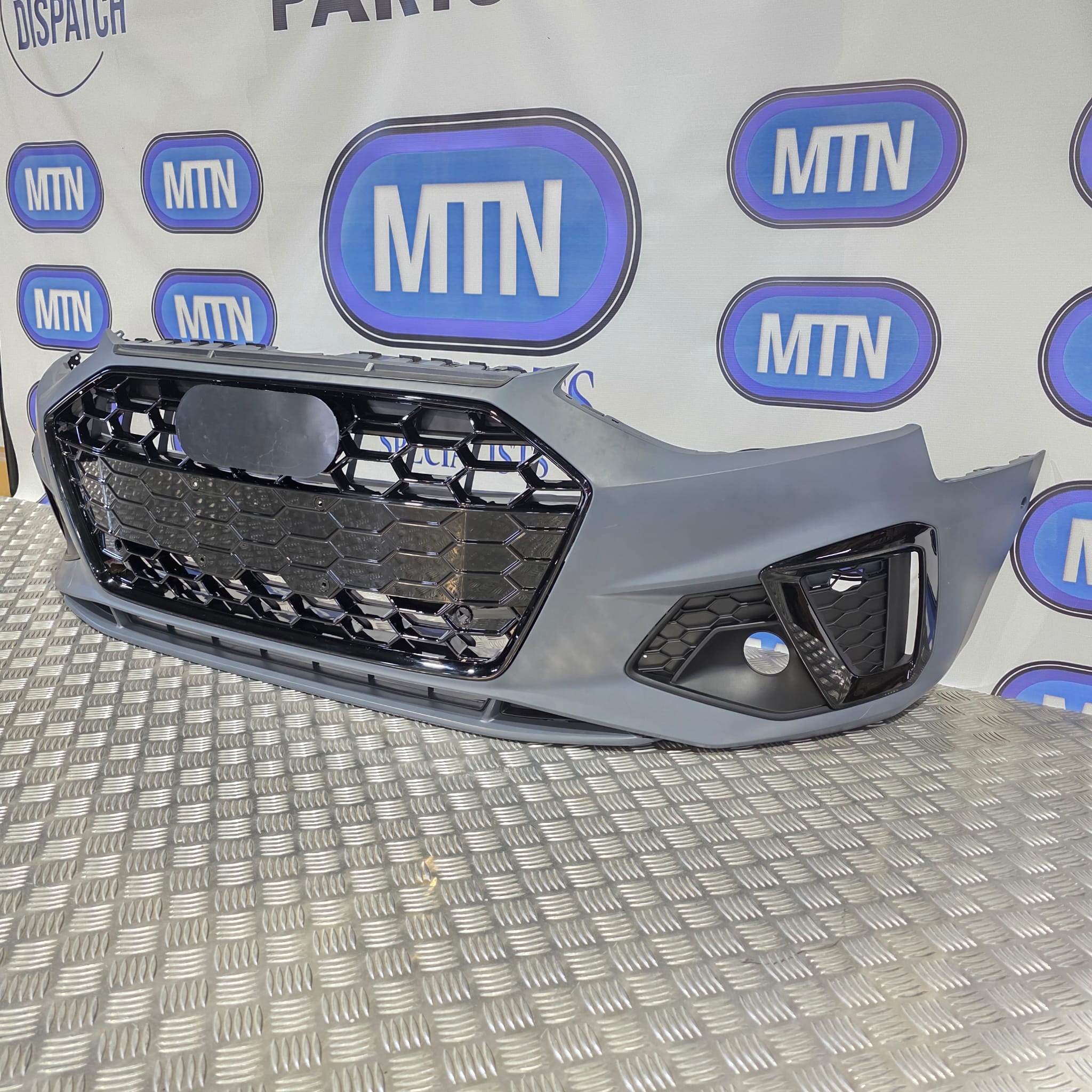 Complete Front Bumper – Audi A4 / S4 B9.5 Facelift S-Line Gloss Black (2020–2024)