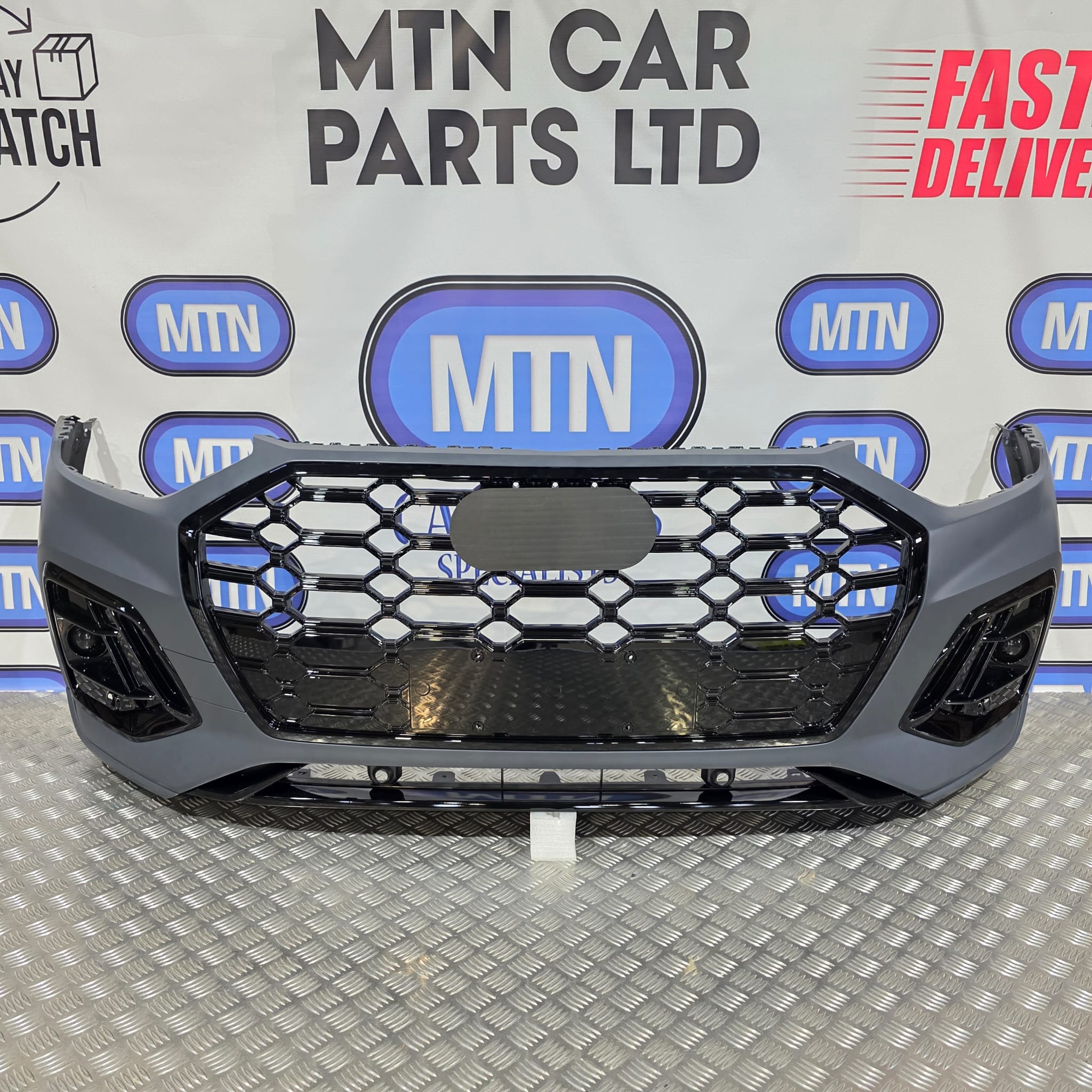 Complete Front Bumper – Audi Q5 / SQ5 S-Line Style (2021–2024)