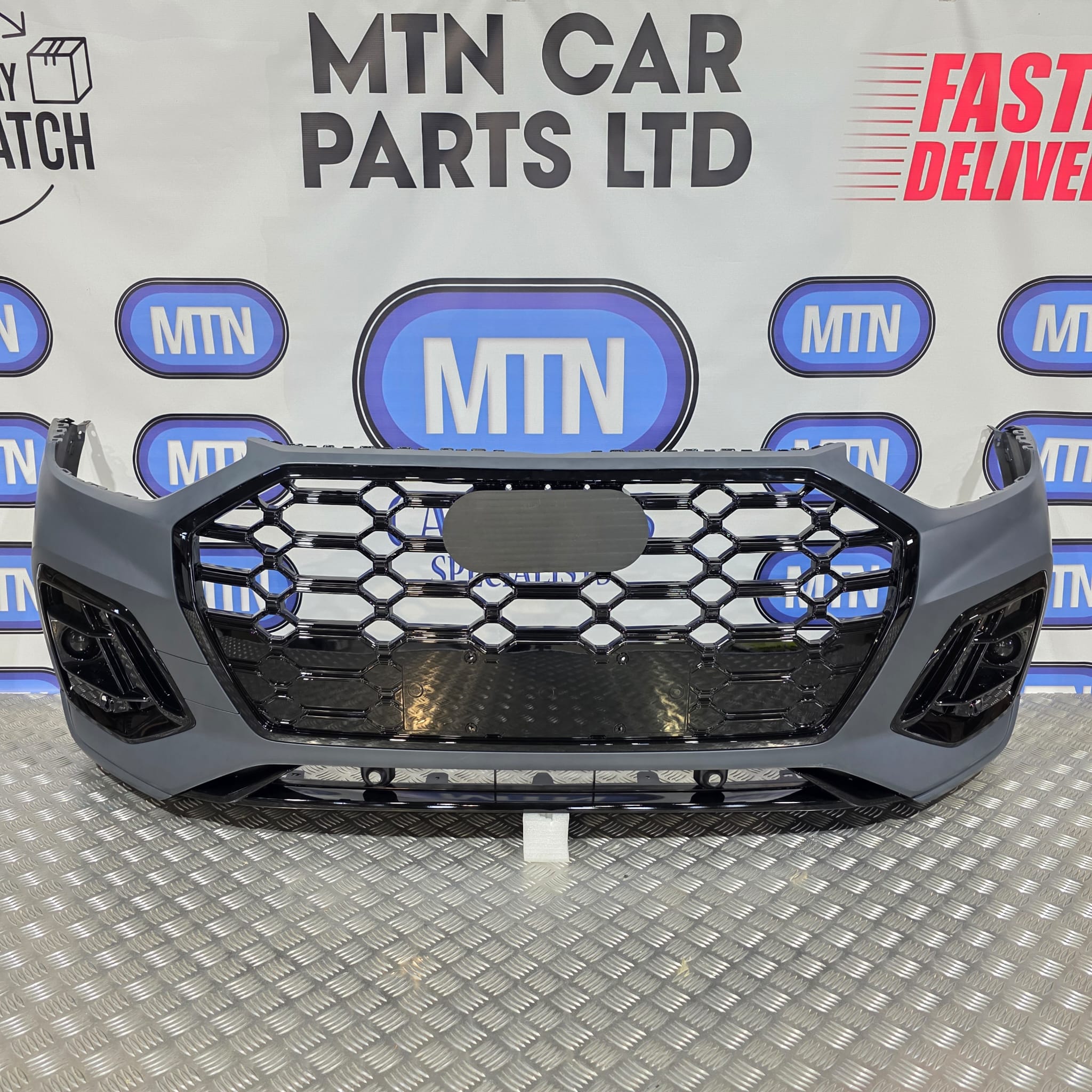 Complete Front Bumper – Audi Q5 / SQ5 S-Line Style (2021–2024) Main image
