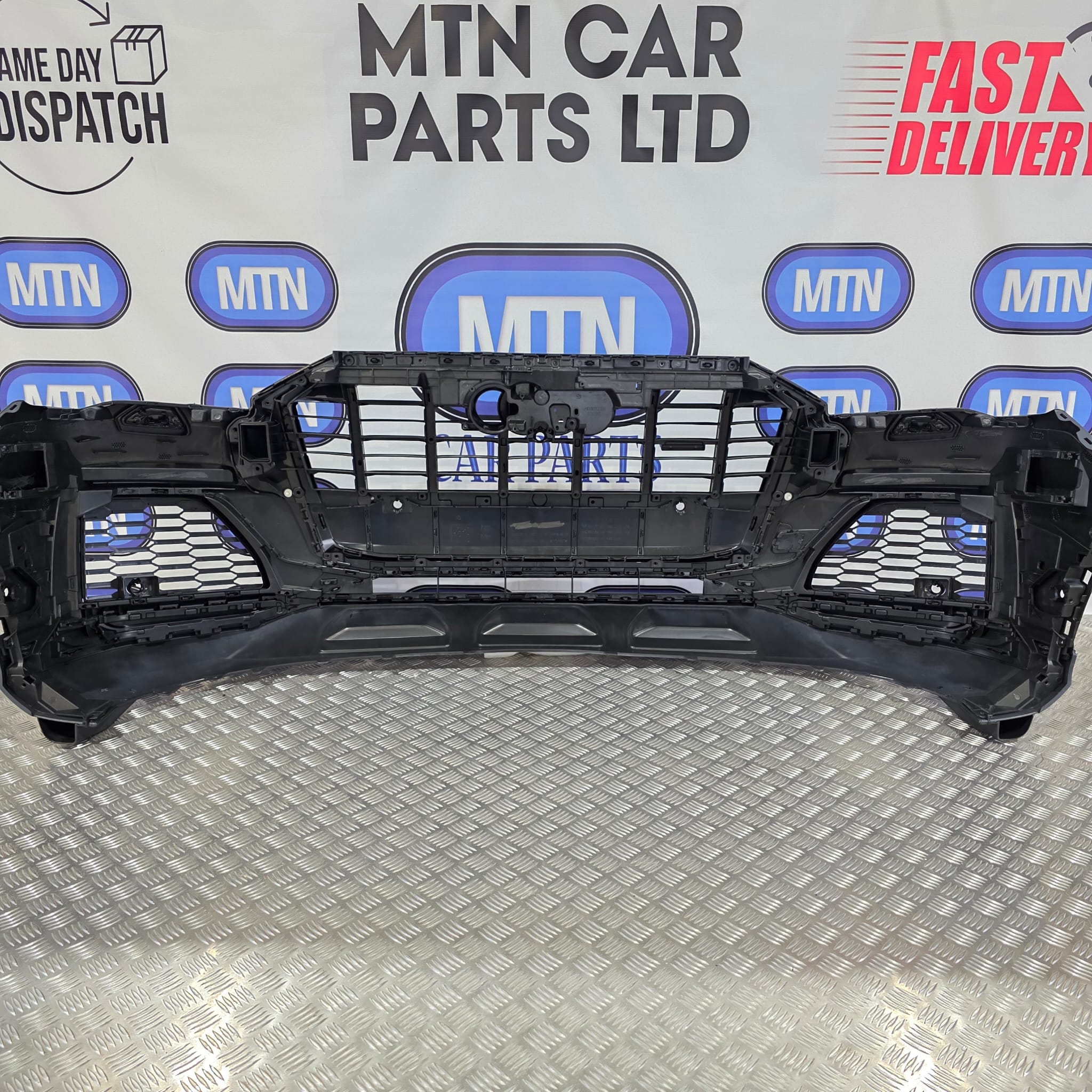 Complete Front Bumper for Audi Q7 / SQ7 2020-2024 S-Line Black Line 4M