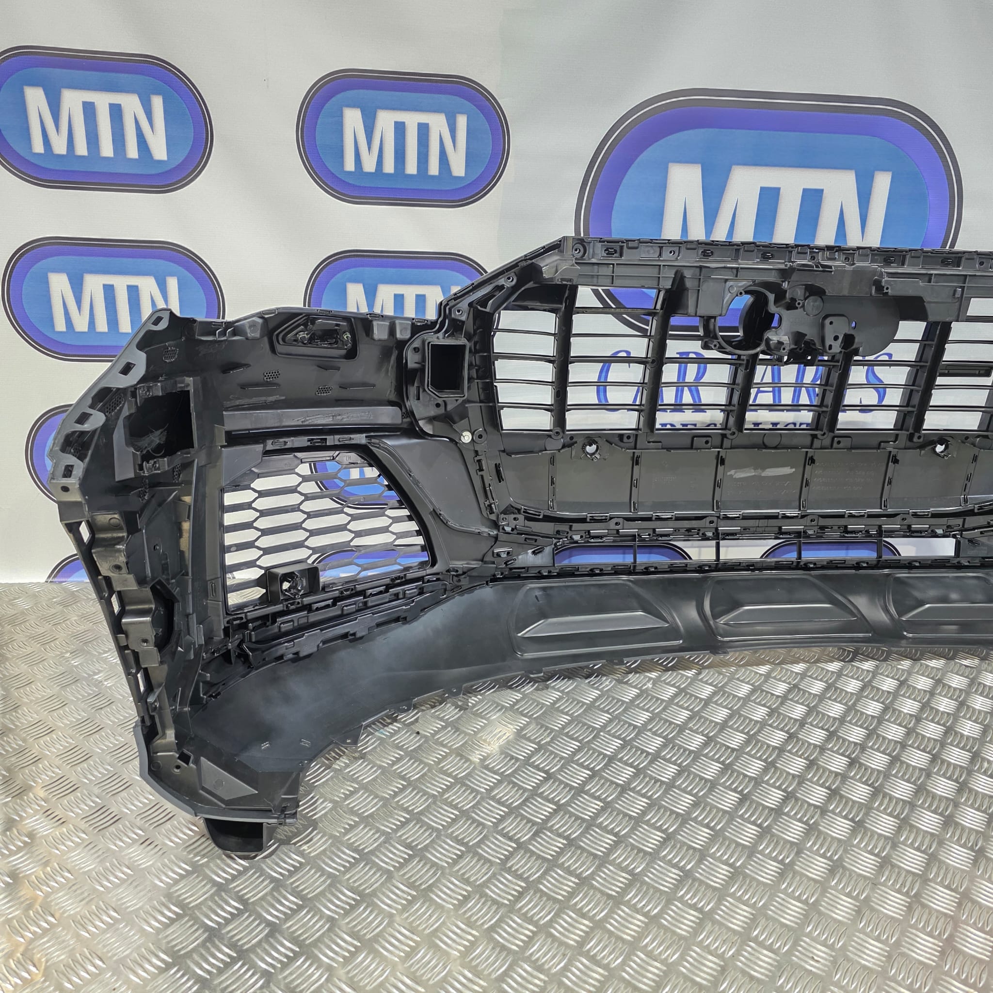 Complete Front Bumper for Audi Q7 / SQ7 2020-2024 S-Line Black Line 4M