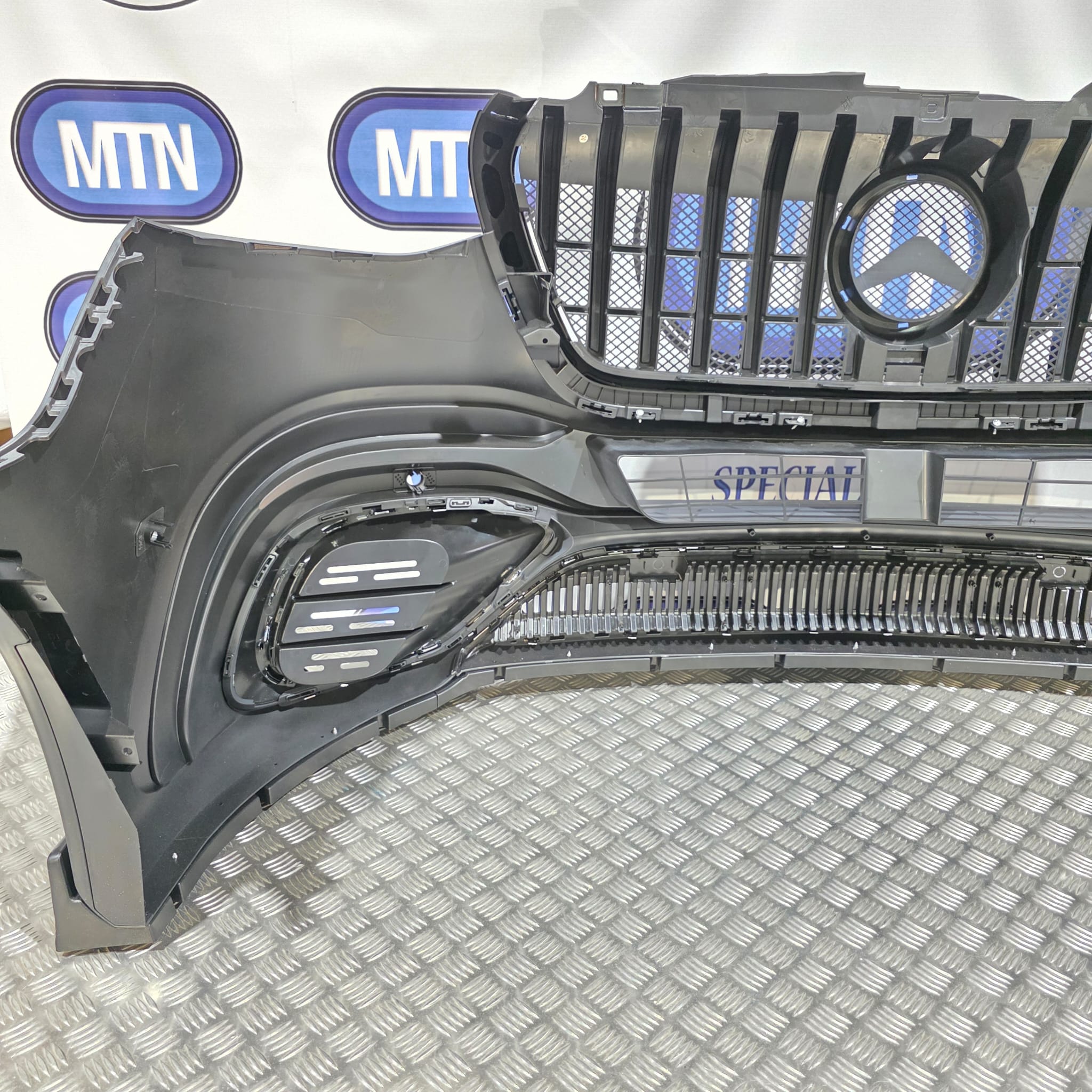 NEW Complete Front Bumper for Mercedes Sprinter 2018 onwards AMG STYLE GTR W907