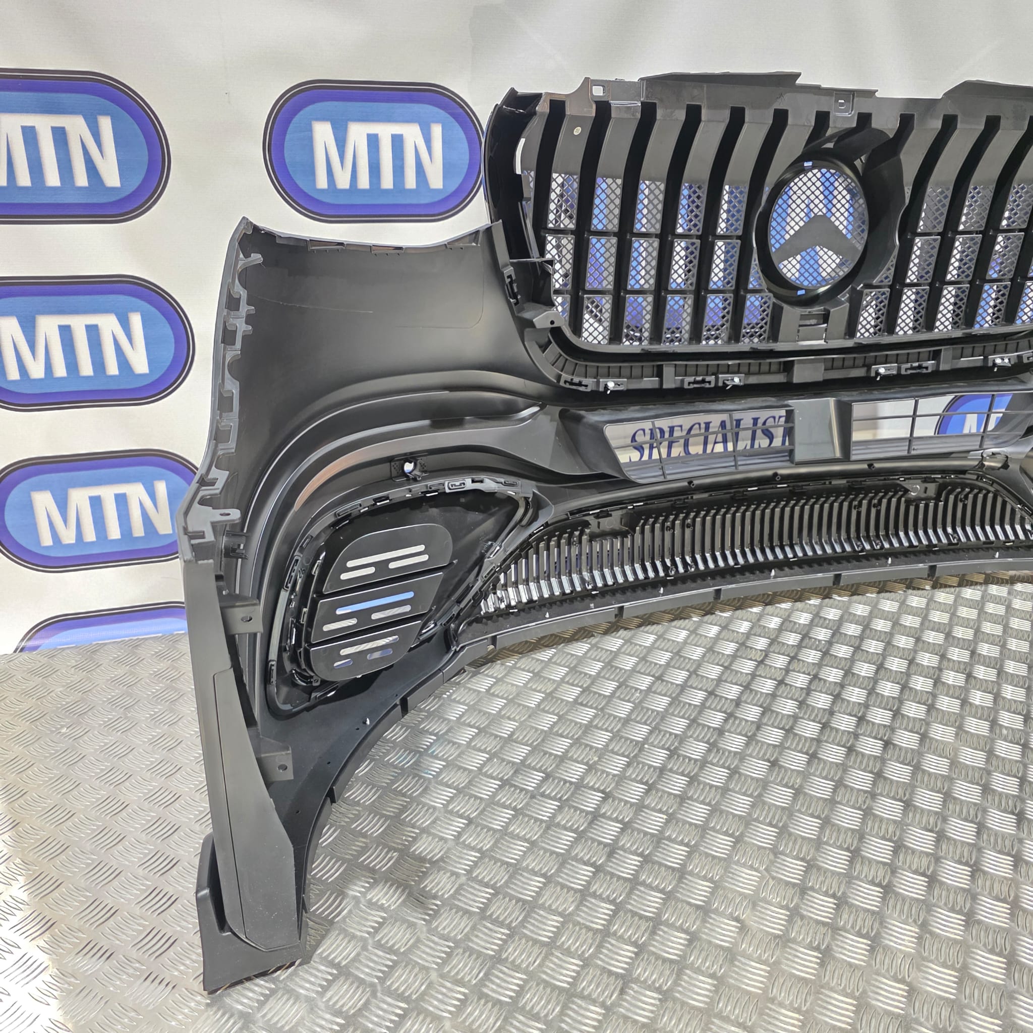 NEW Complete Front Bumper for Mercedes Sprinter 2018 onwards AMG STYLE GTR W907