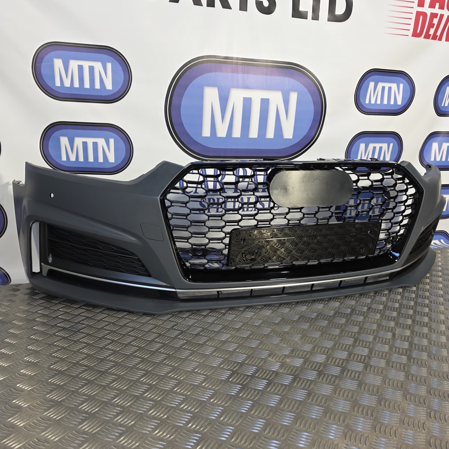 New Front Bumper Complete for Audi A5 / S5 B9 2016-2019 Prefacelift S-Line Grill
