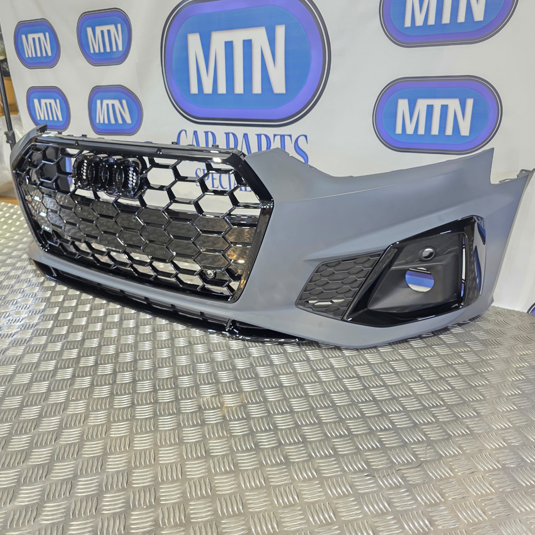 Complete Front Bumper – Audi A5 / S5 B9.5 Facelift 2020–2024 S-Line Grill